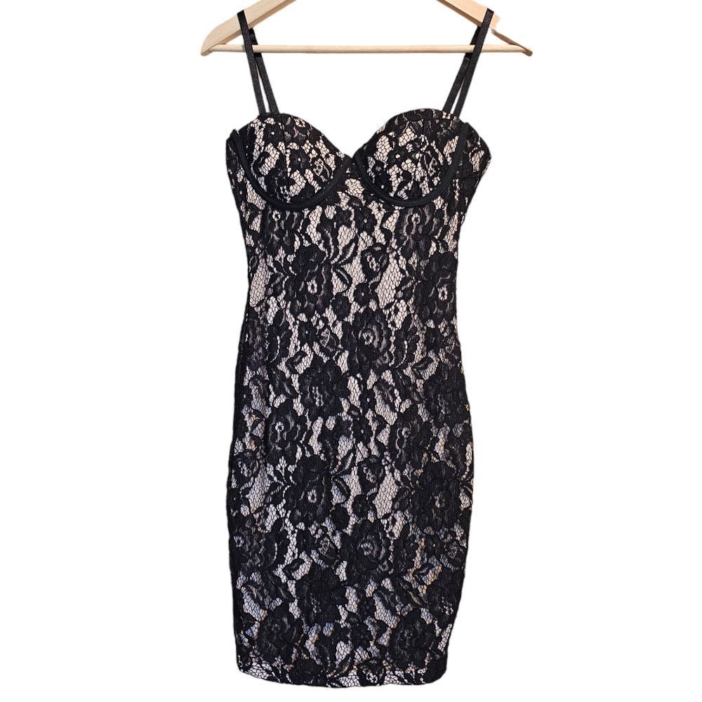 Revamped -1206 NWT‎ Lined Lace Black Dress Medium